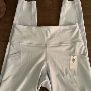 NWT Old Navy Power Soft Leggings